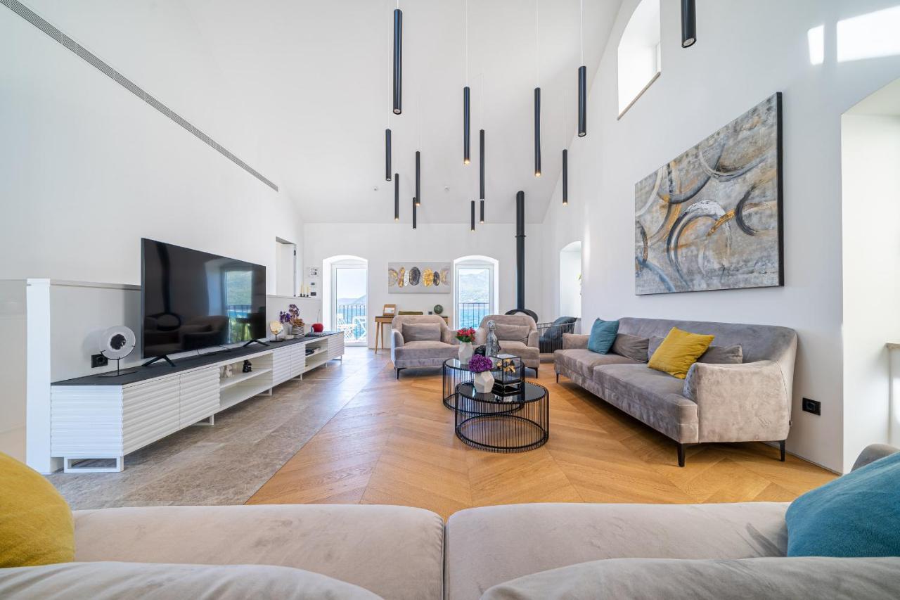 Villa Lastva Tivat Exteriör bild