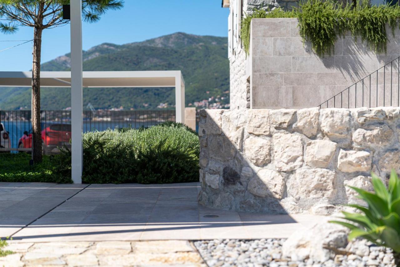 Villa Lastva Tivat Exteriör bild